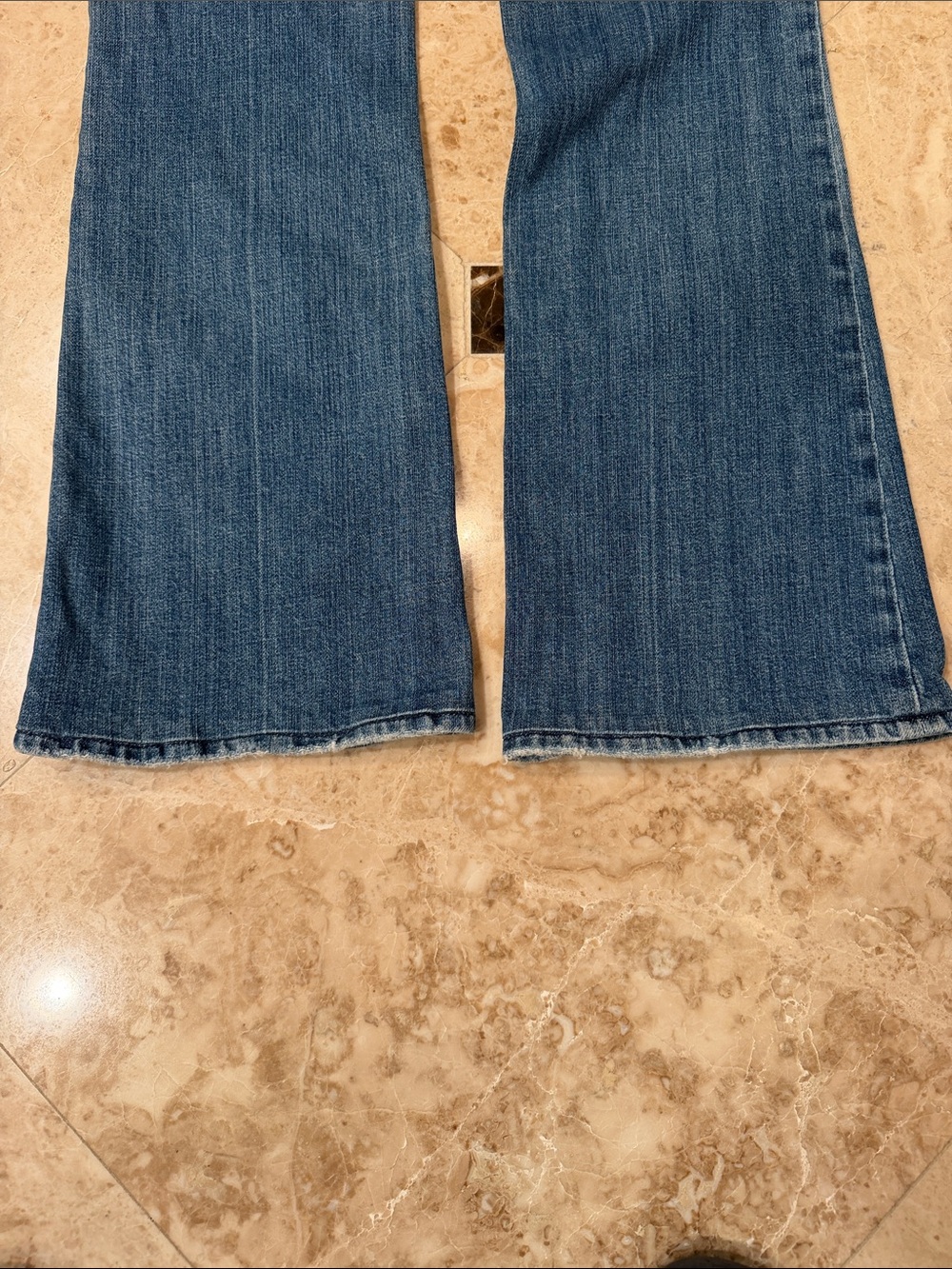 7 For All Mankind Women's Medium Blue Flare Jeans - Picture 7 of 9